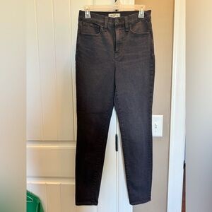 Madewell Skinny High-Rise Roadtripper Jeans in Black Wash 26